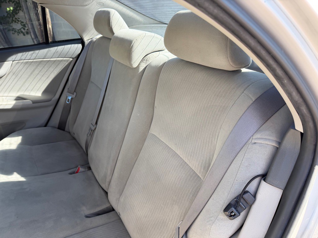2010 Toyota Corolla Image 16