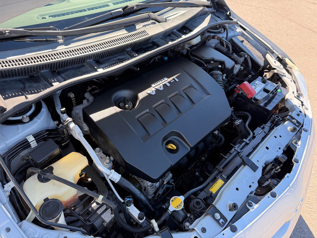 2010 Toyota Corolla Image 25