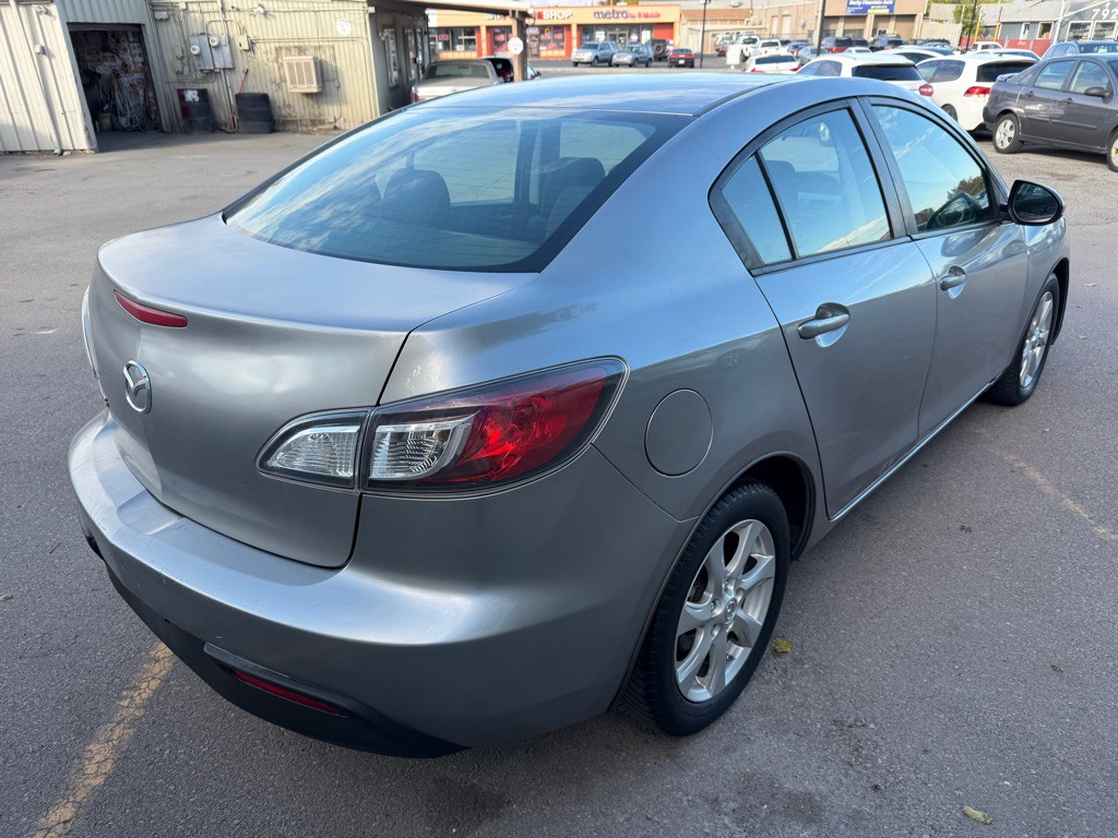 2010 Mazda Mazda3 Image 5