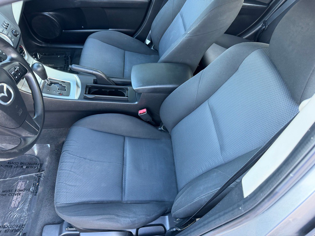 2010 Mazda Mazda3 Image 10