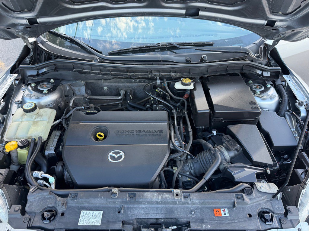 2010 Mazda Mazda3 Image 25