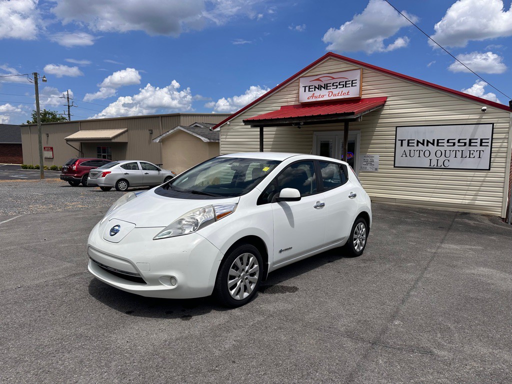 2015 Nissan Leaf Image 1