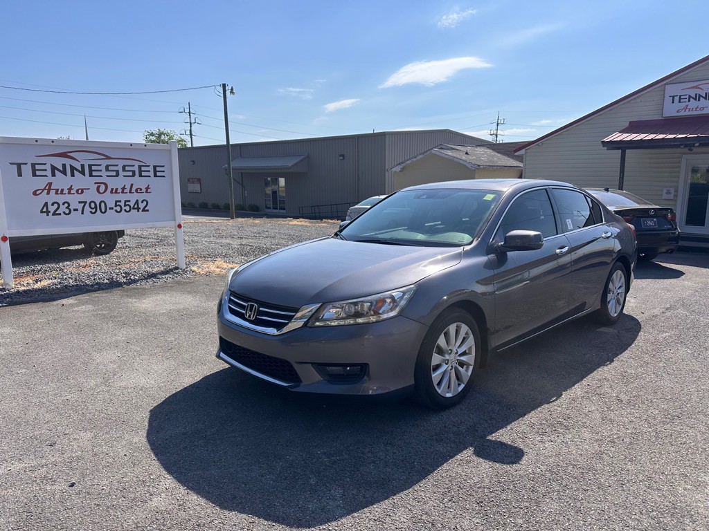 2015 Honda Accord Image 1