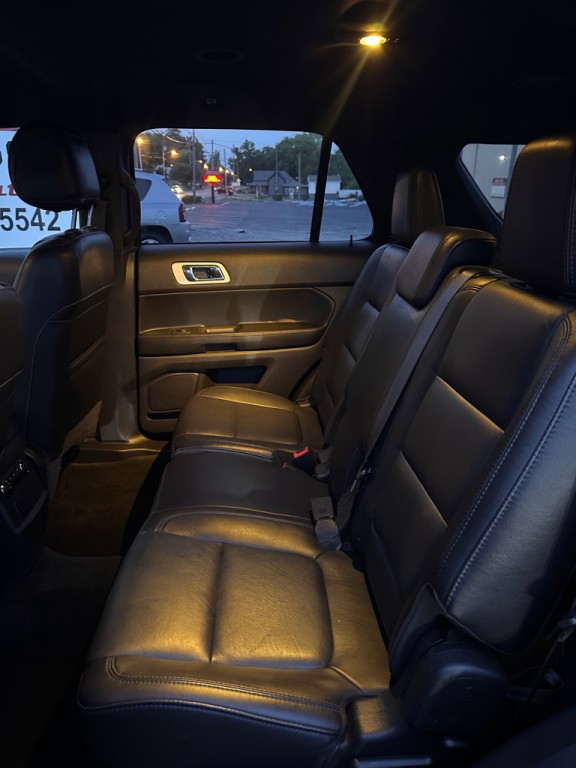 2015 Ford Explorer Image 7