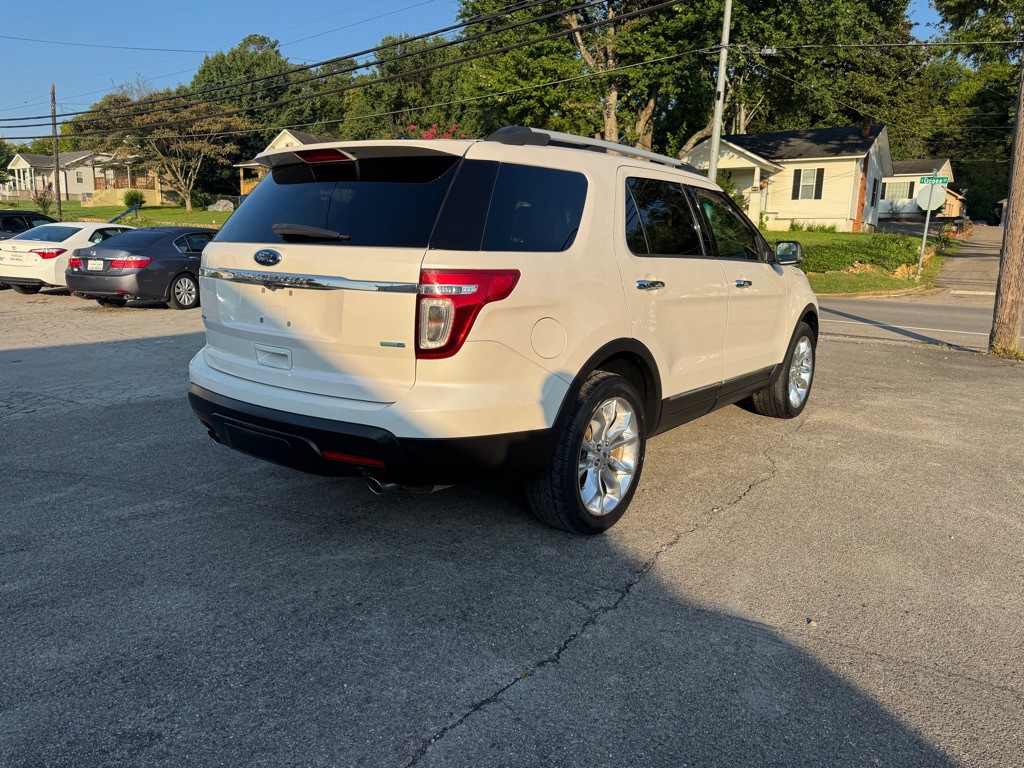 2015 Ford Explorer Image 3