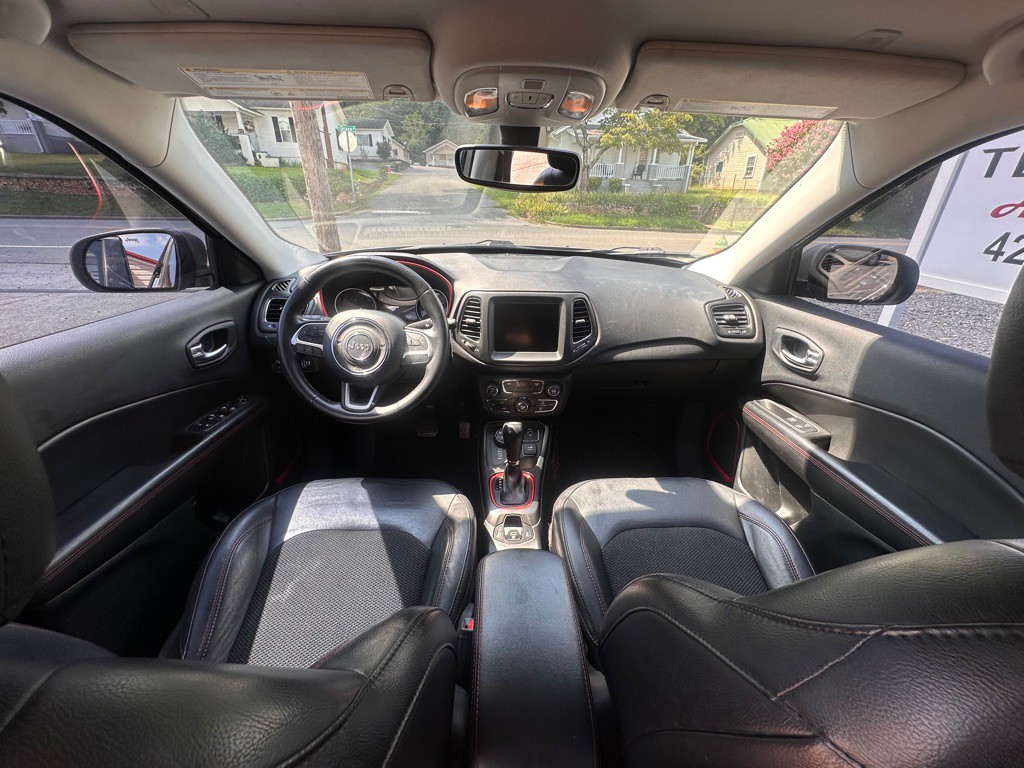 2019 Jeep Compass Image 5