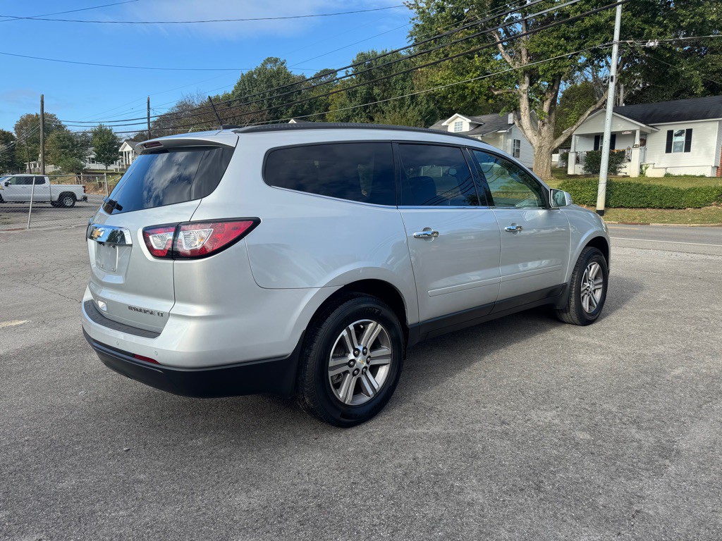 2016 Chevrolet Traverse Image 3