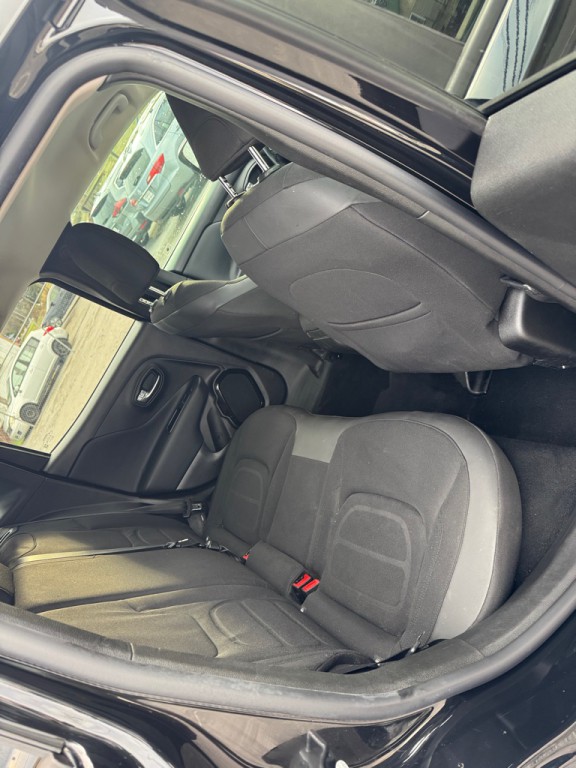 2017 Jeep Renegade Image 5