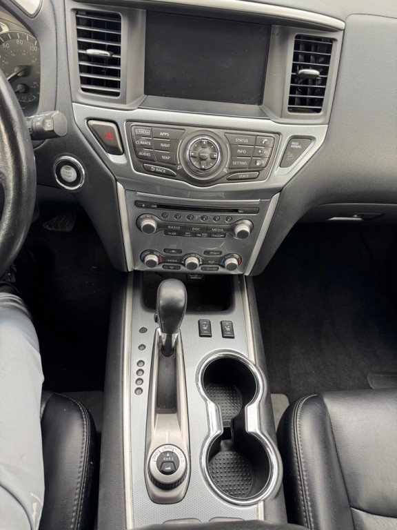 2020 Nissan Pathfinder Image 8