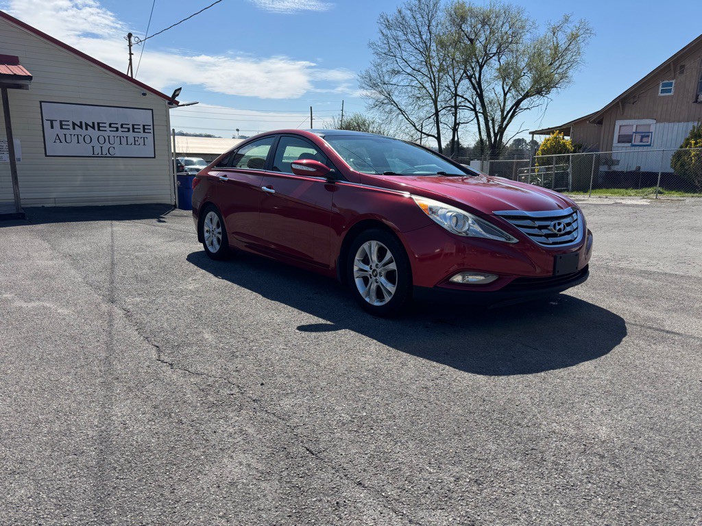 2012 Hyundai Sonata Image 2