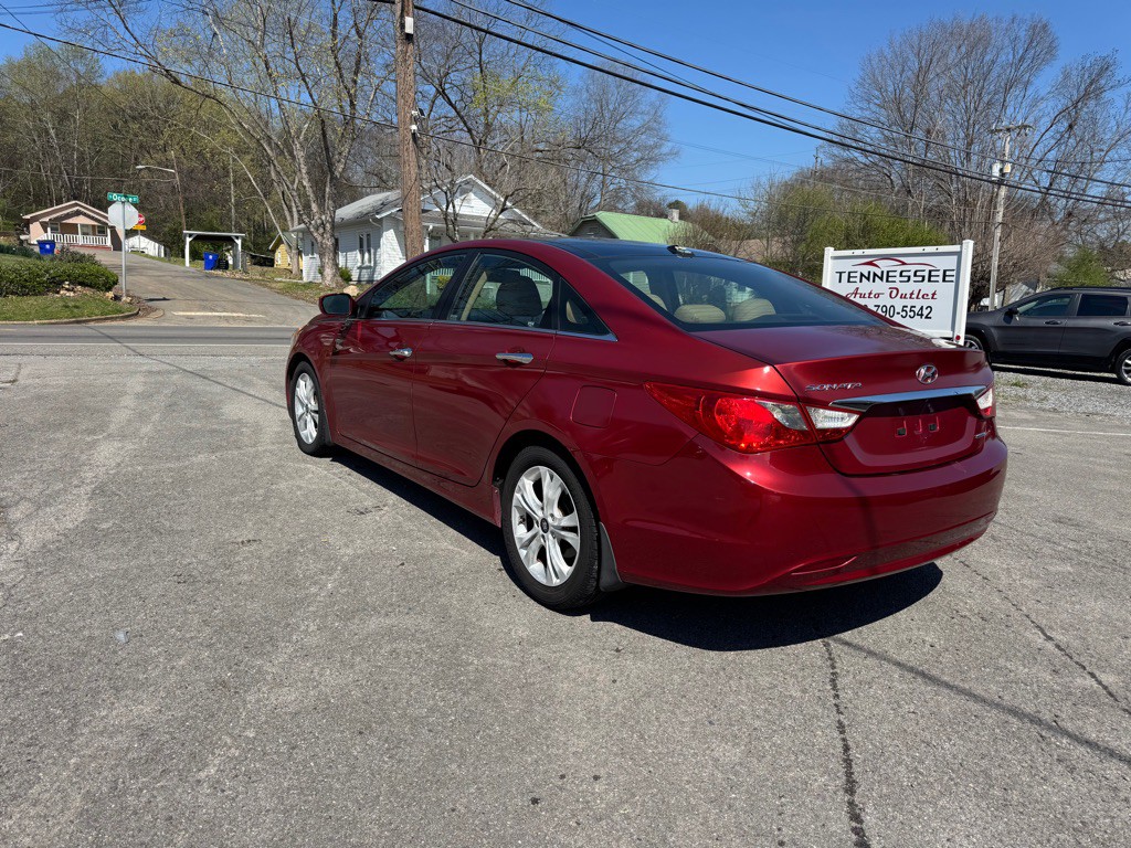 2012 Hyundai Sonata Image 4