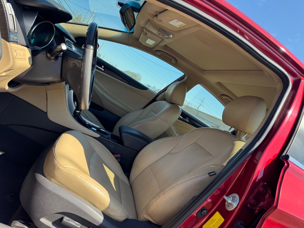 2012 Hyundai Sonata Image 7