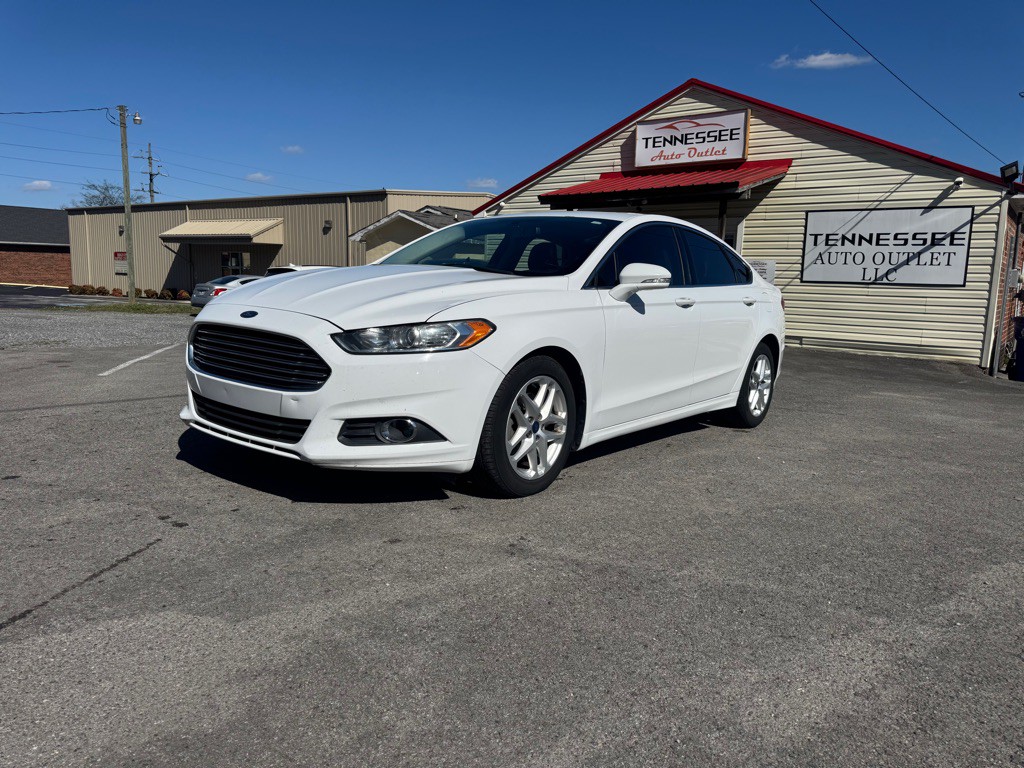 2015 Ford Fusion Image 1