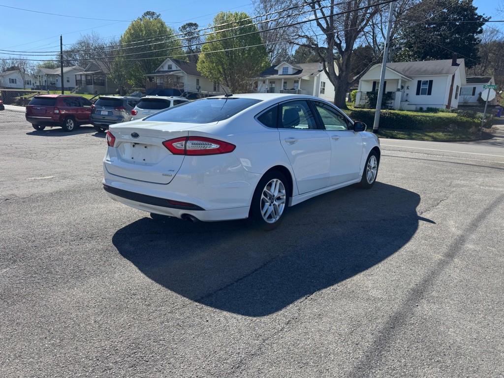 2015 Ford Fusion Image 3