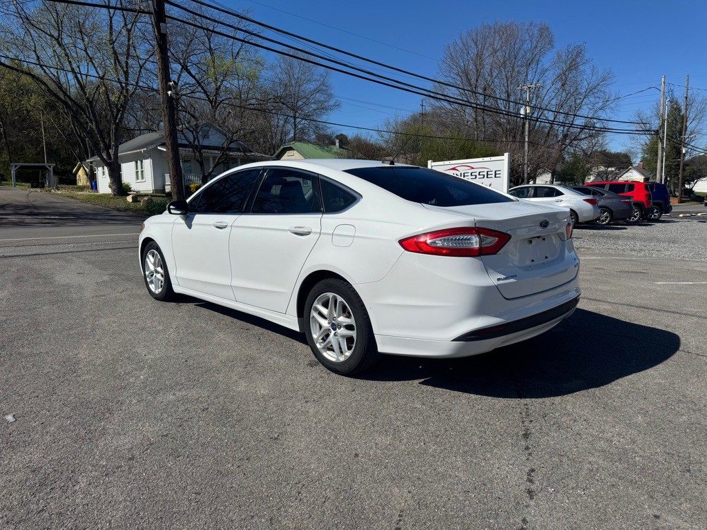 2015 Ford Fusion Image 4