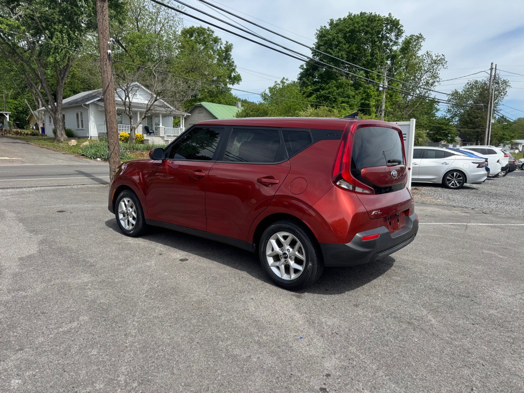 2020 Kia Soul Image 4