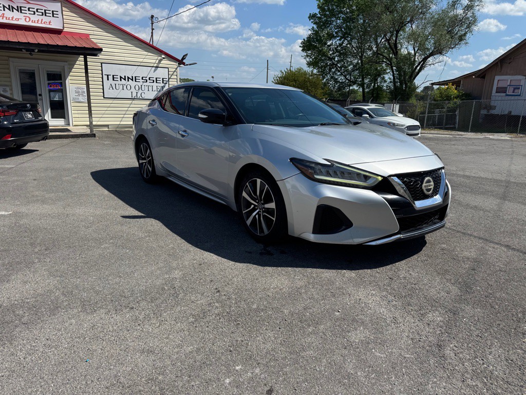 2019 Nissan Maxima Image 2