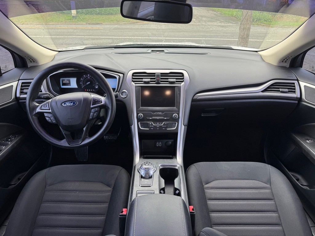 2019 Ford Fusion Image 5