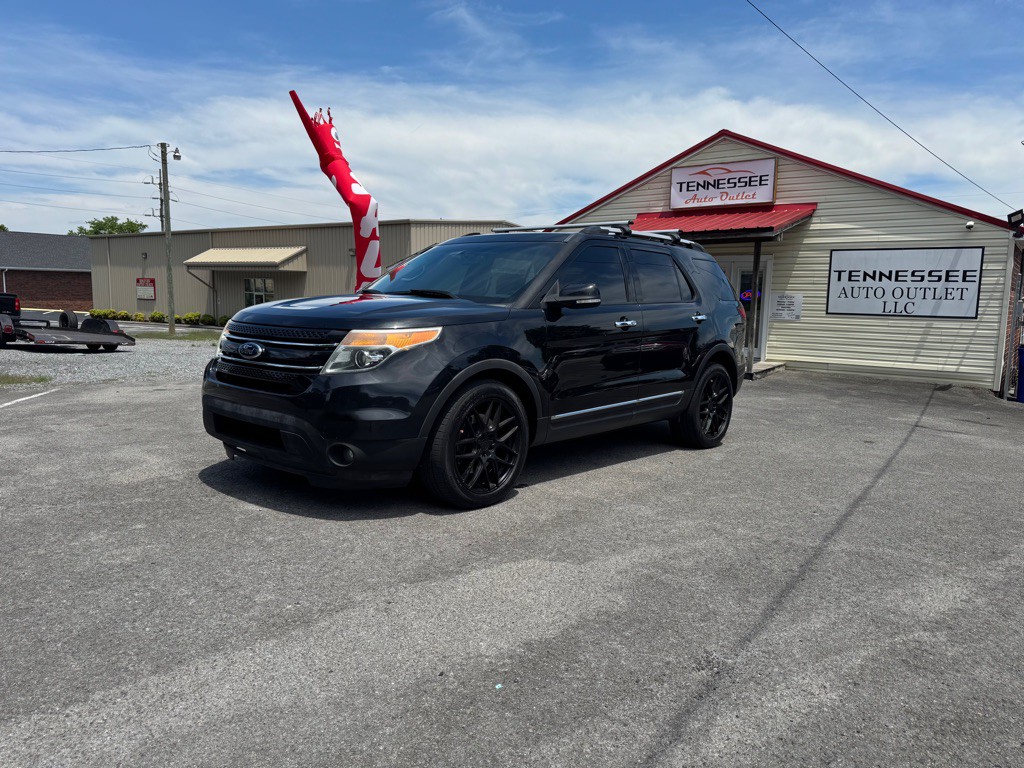 2014 Ford Explorer Image 1