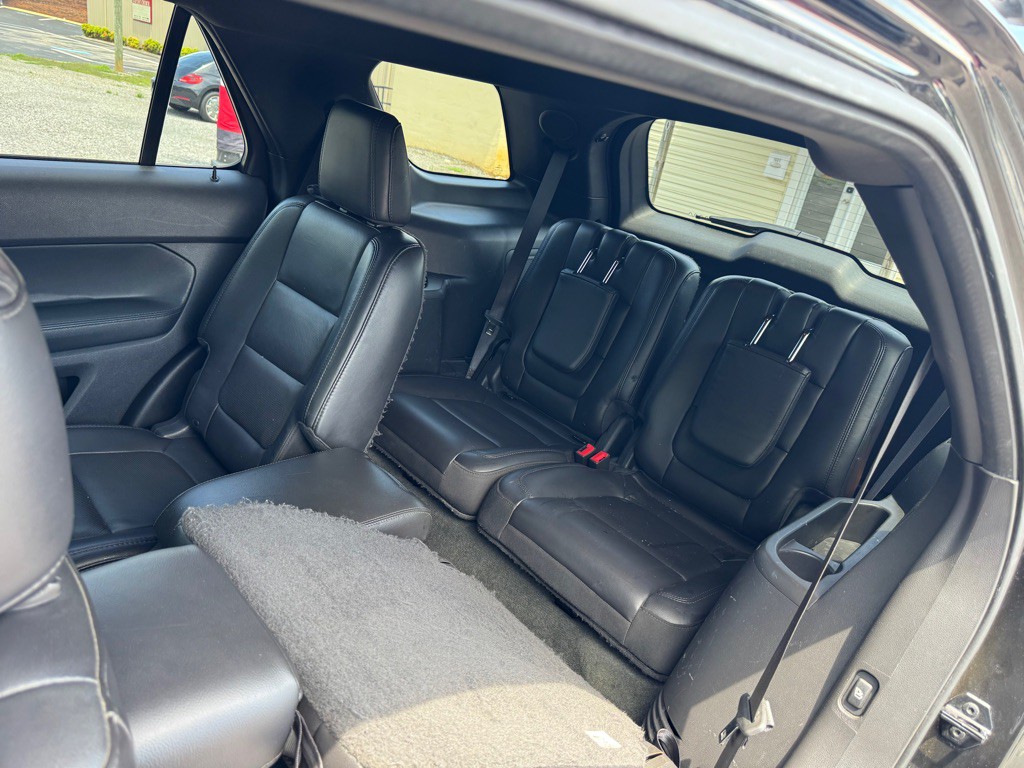 2014 Ford Explorer Image 8