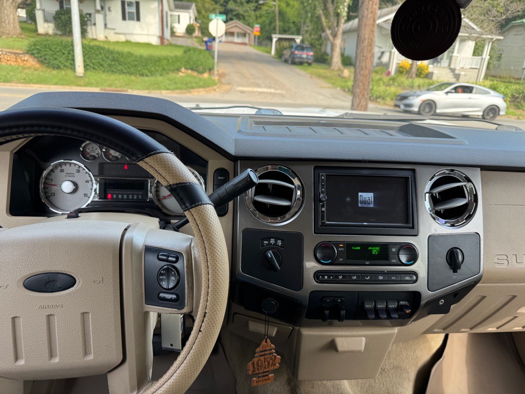 2008 Ford F-250 Image 9