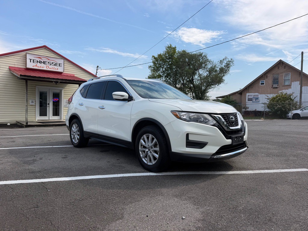 2020 Nissan Rogue Image 2