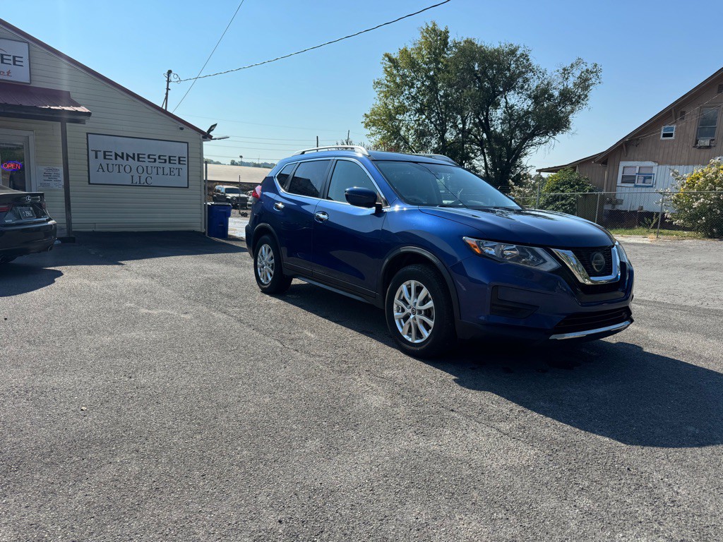 2020 Nissan Rogue Image 2