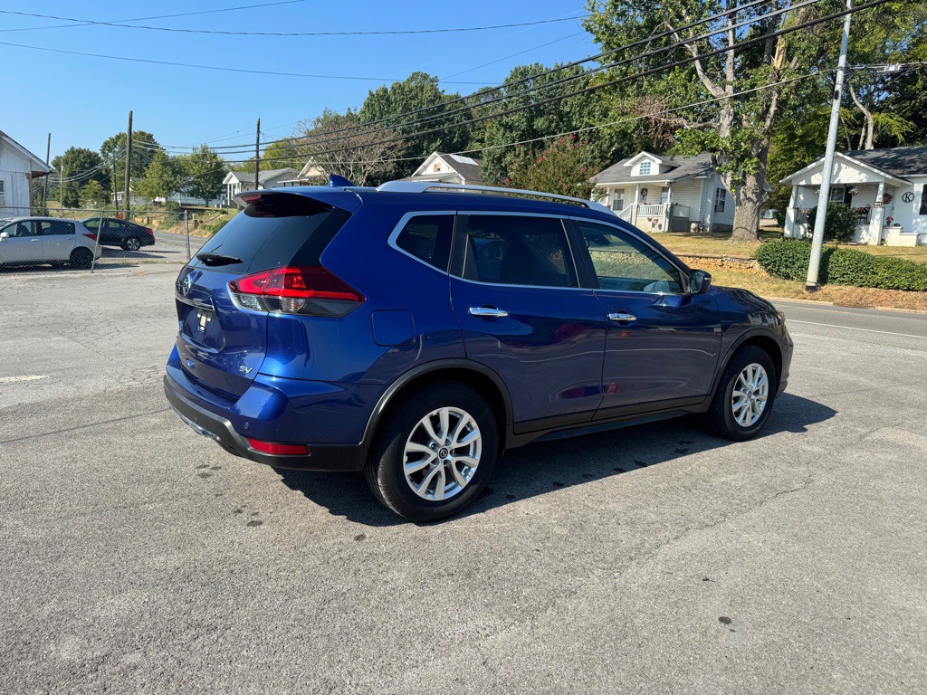 2020 Nissan Rogue Image 3