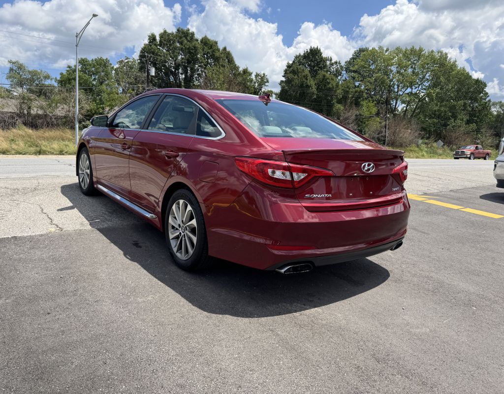 2015 Hyundai Sonata Image 10