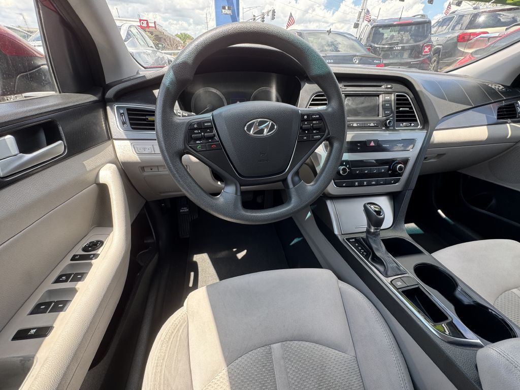 2015 Hyundai Sonata Image 19