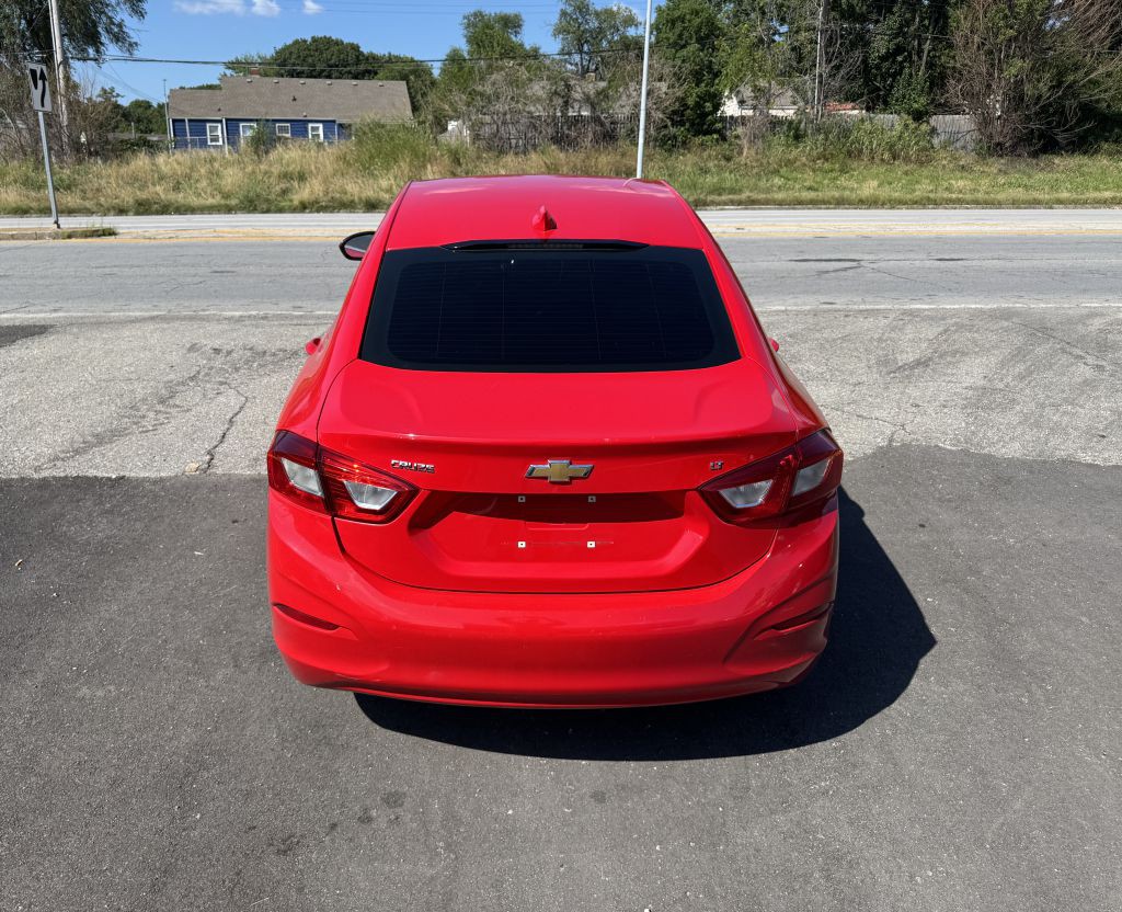 2018 Chevrolet Cruze Image 8