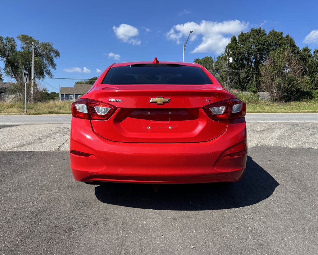 2018 Chevrolet Cruze Image 9