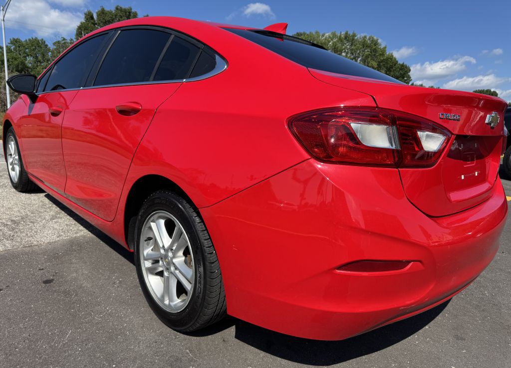 2018 Chevrolet Cruze Image 11