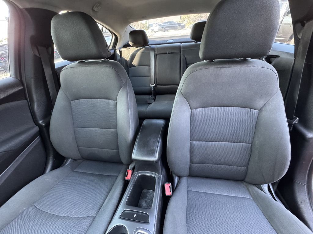 2018 Chevrolet Cruze Image 14