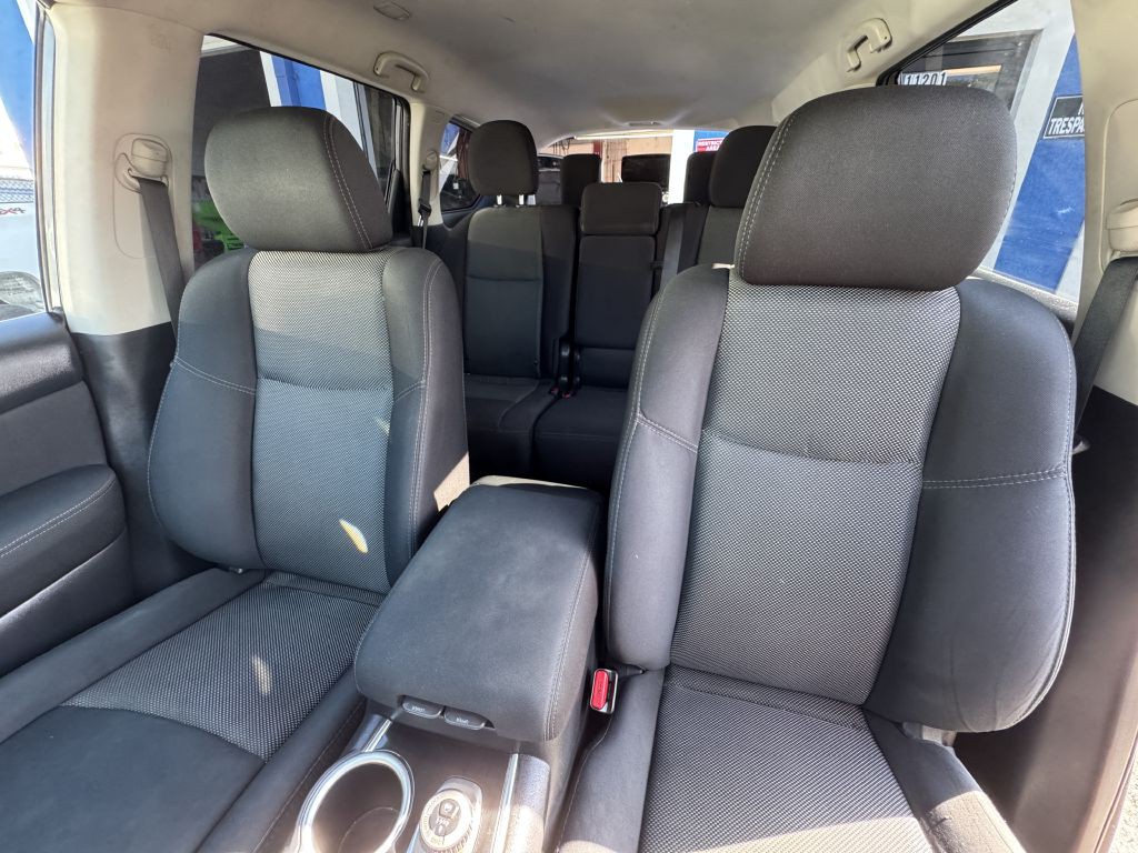 2017 Nissan Pathfinder Image 17