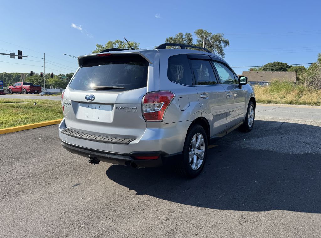 2014 Subaru Forester Image 13