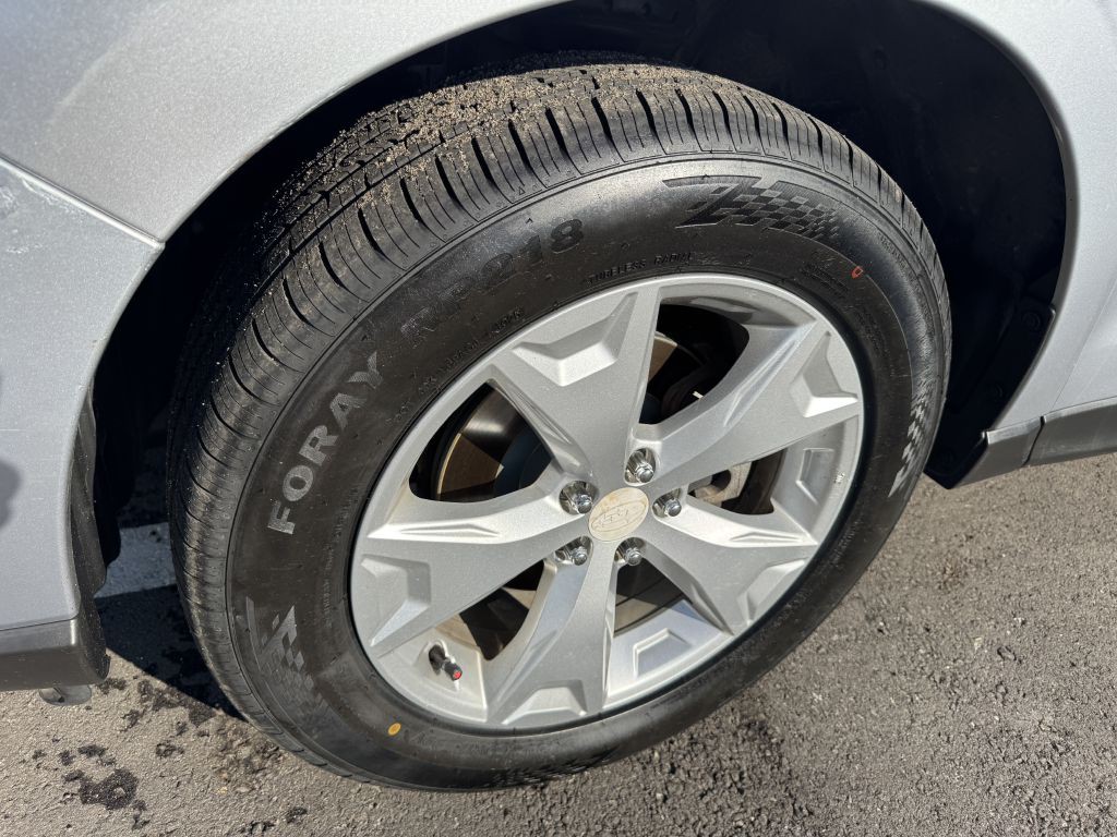 2014 Subaru Forester Image 26