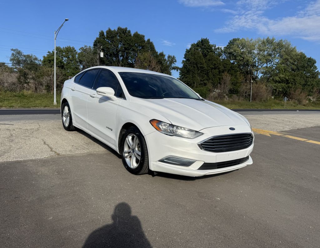 2018 Ford Fusion Image 2