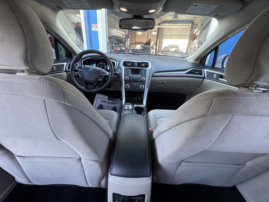 2018 Ford Fusion Image 24