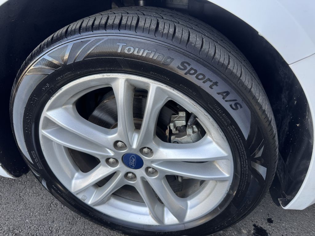 2018 Ford Fusion Image 30