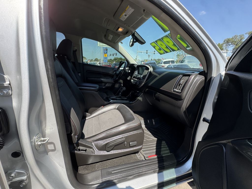 2016 GMC Canyon Image 18