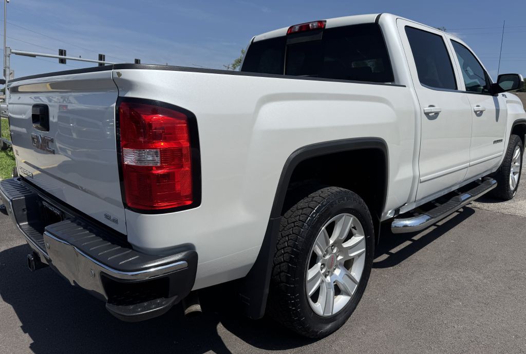 2017 GMC Sierra Image 16