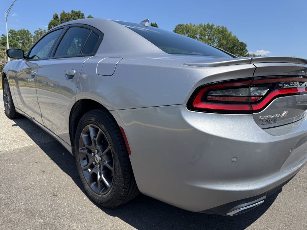 2018 Dodge Charger Image 12