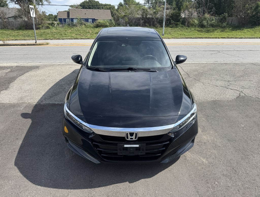 2018 Honda Accord Image 2