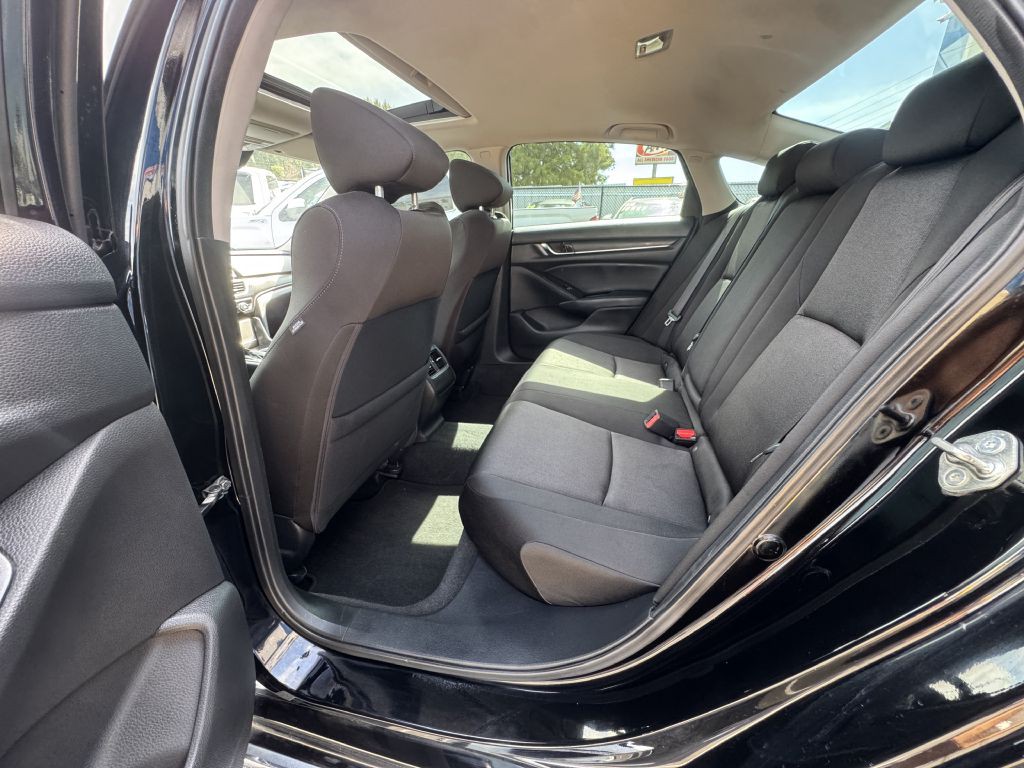 2018 Honda Accord Image 20