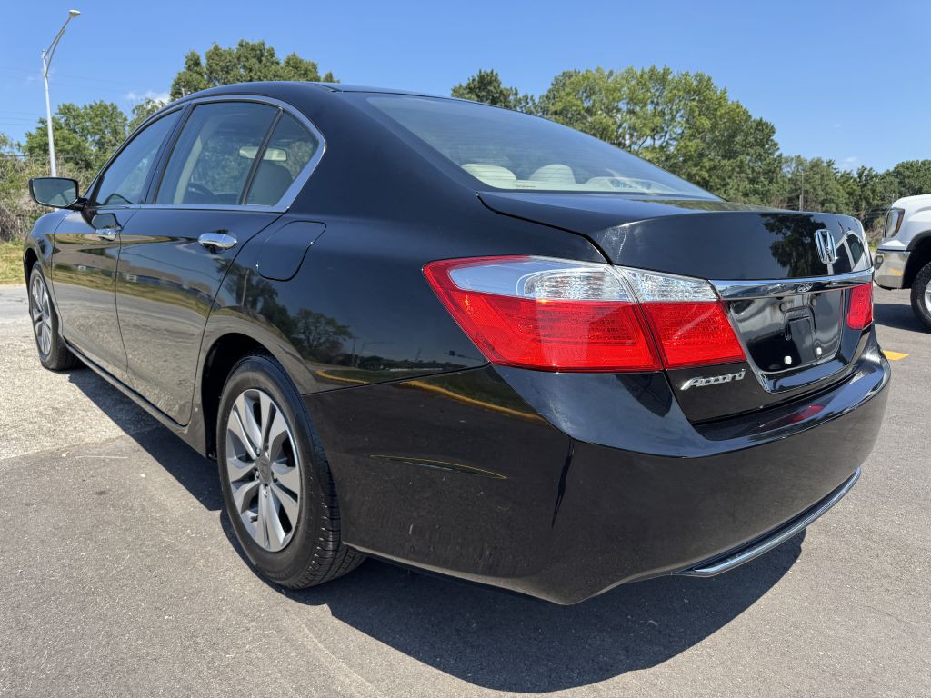 2015 Honda Accord Image 9