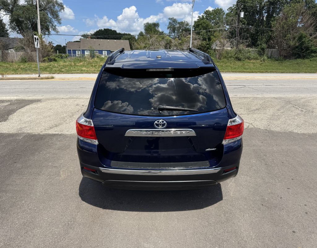 2012 Toyota Highlander Image 13