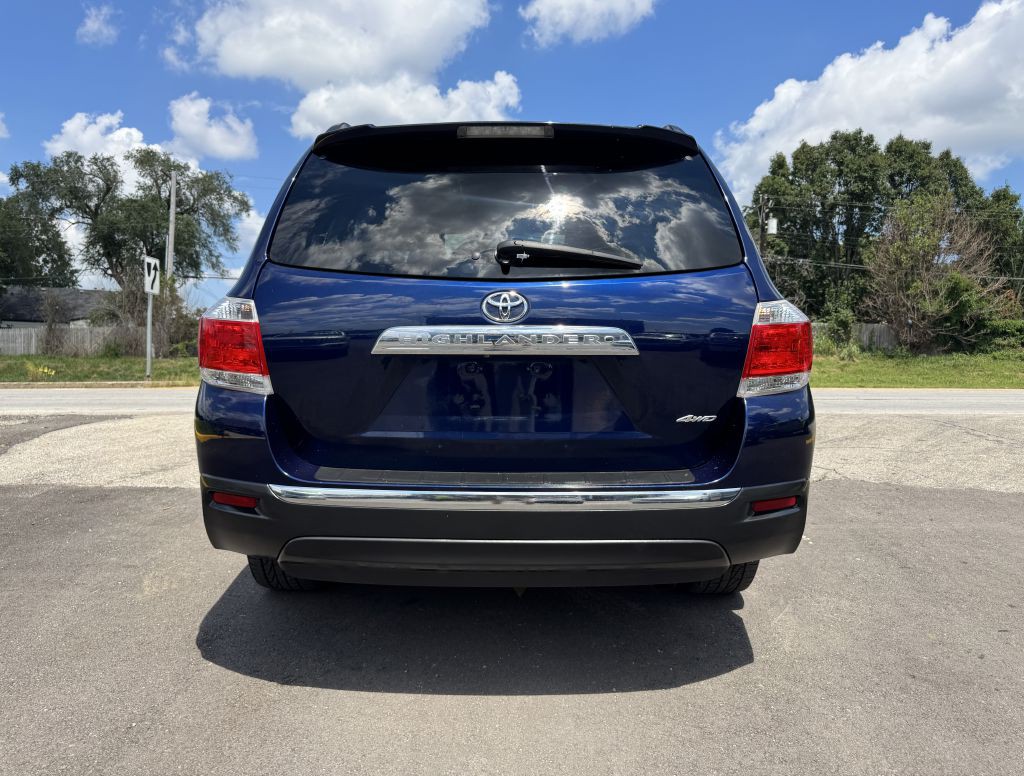 2012 Toyota Highlander Image 14