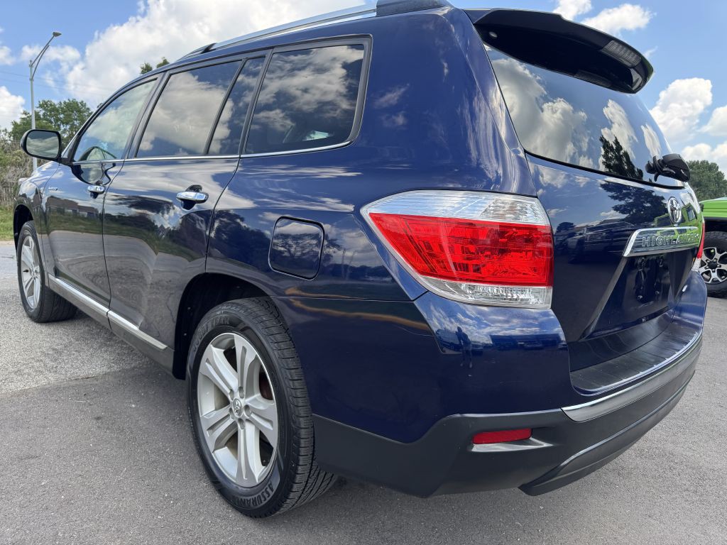 2012 Toyota Highlander Image 19