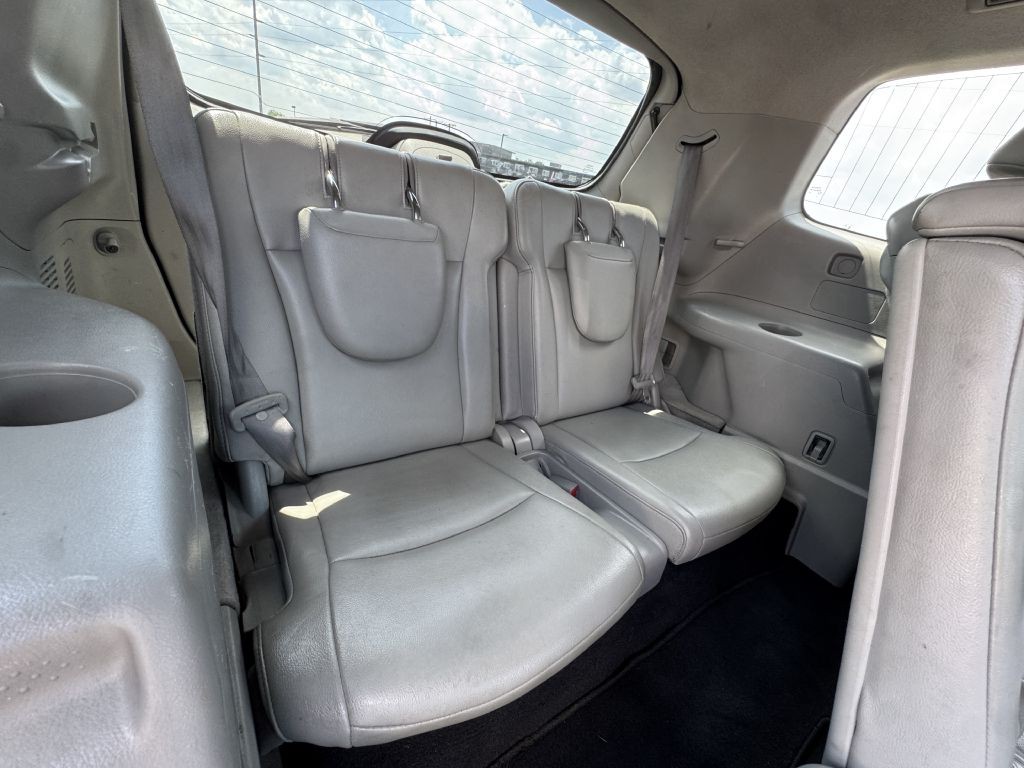 2012 Toyota Highlander Image 25